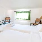 Casa Via Leopardi 124 *