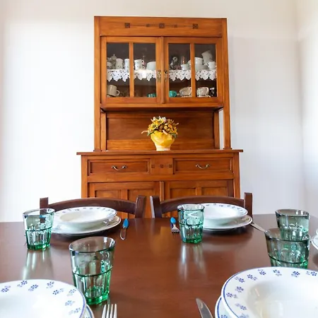 Appartamento Casa Via Leopardi 124 *